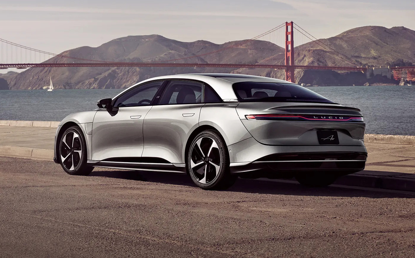 Lucid Air pris rekkevidde og tester NAF